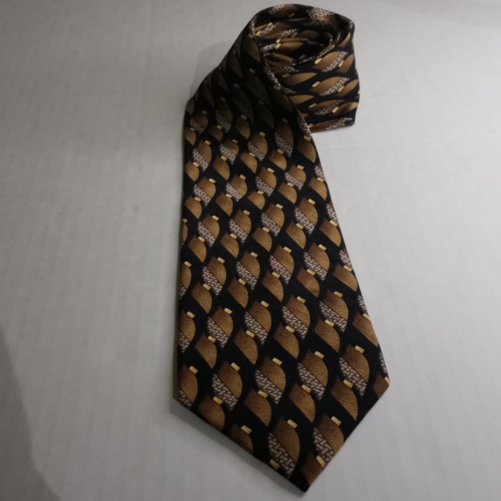 Louis Roth tie h29